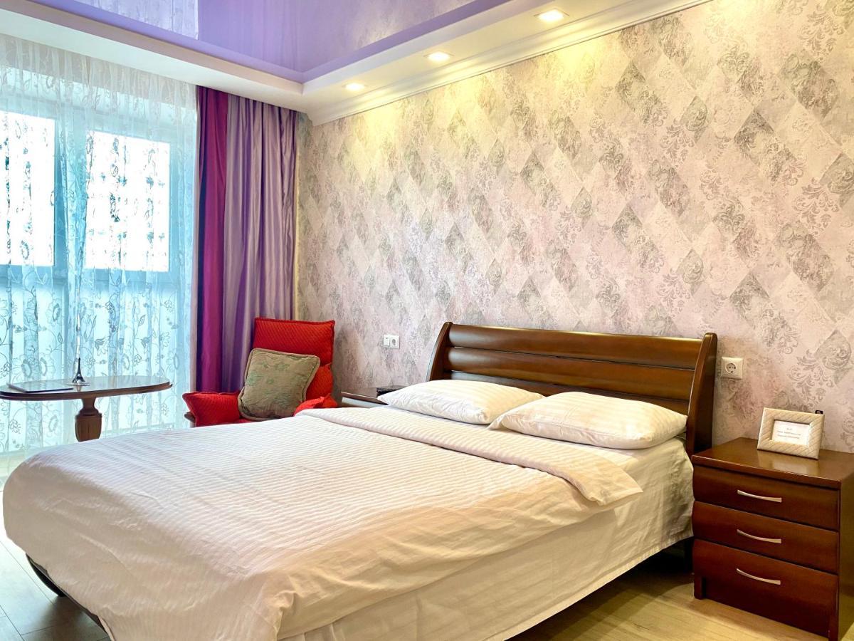 Apartpoltava Простора Однокімнатна Квартира В Новобудові, Корпусний Парк Extérieur photo