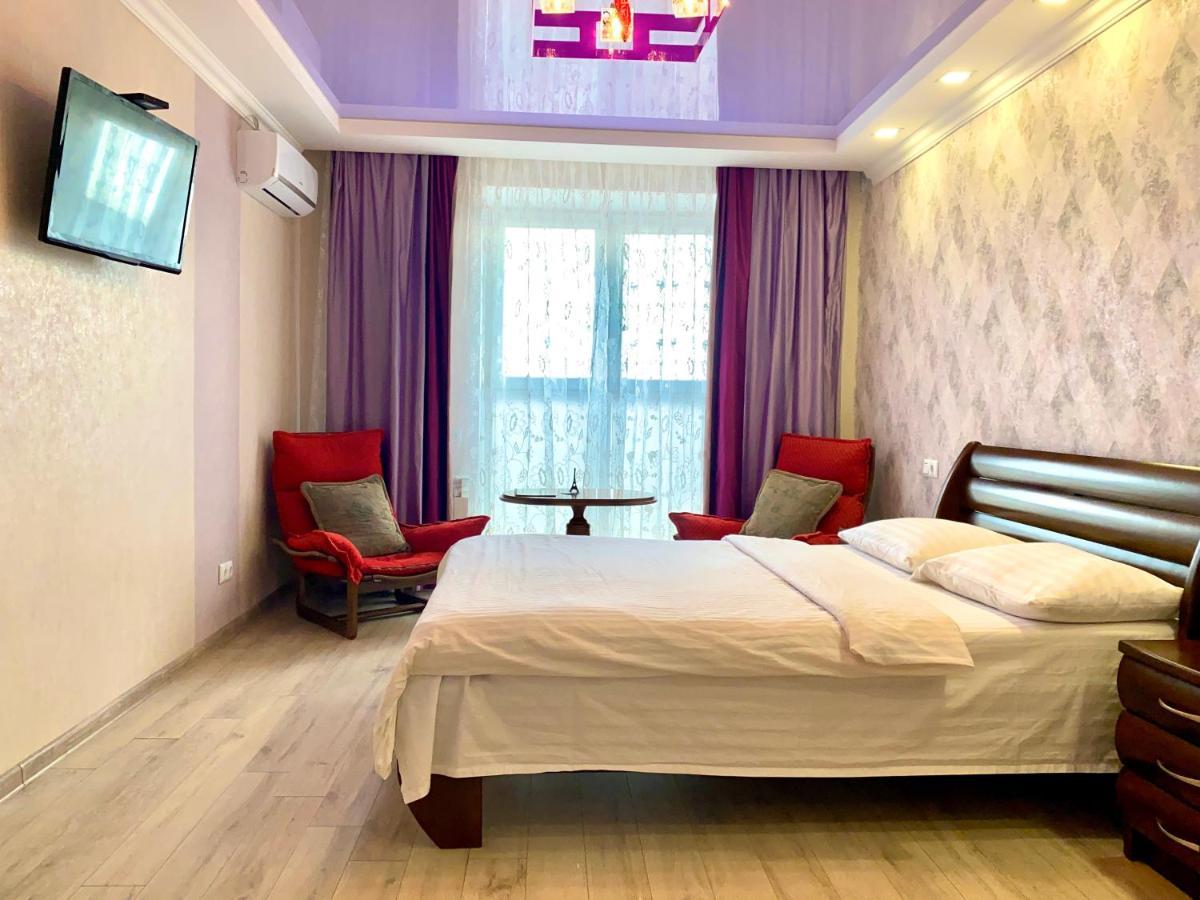 Apartpoltava Простора Однокімнатна Квартира В Новобудові, Корпусний Парк Extérieur photo